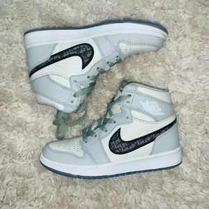 Nike Air Jordan 1 x Dior